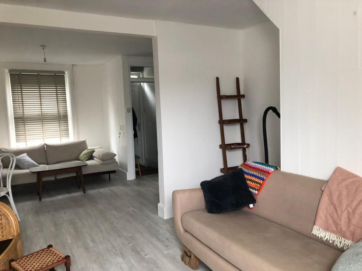 Cosy Two Bedroom House In Beautiful ライ エクステリア 写真